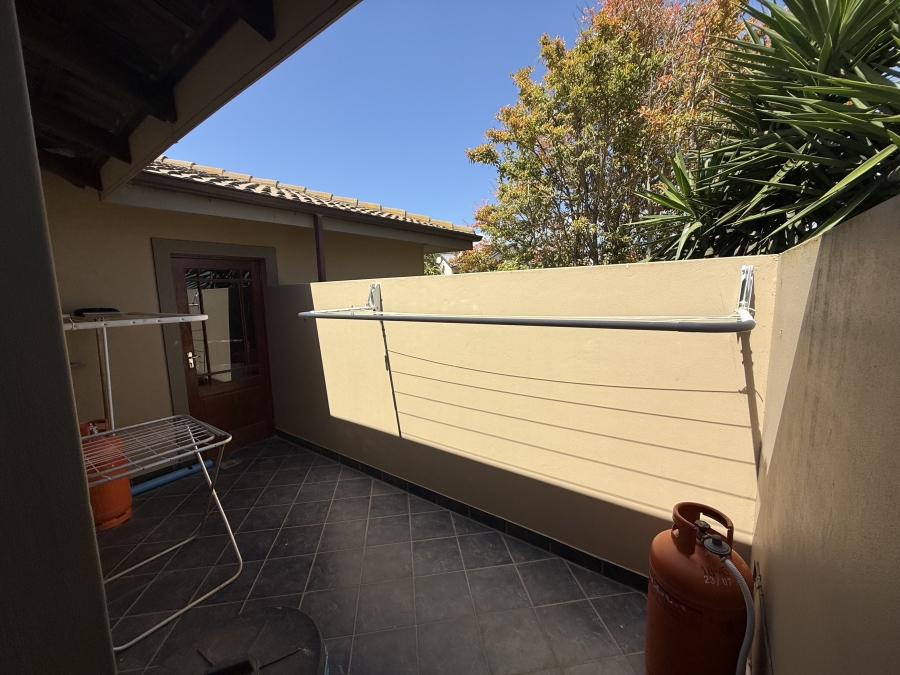 4 Bedroom Property for Sale in Monte Christo Western Cape